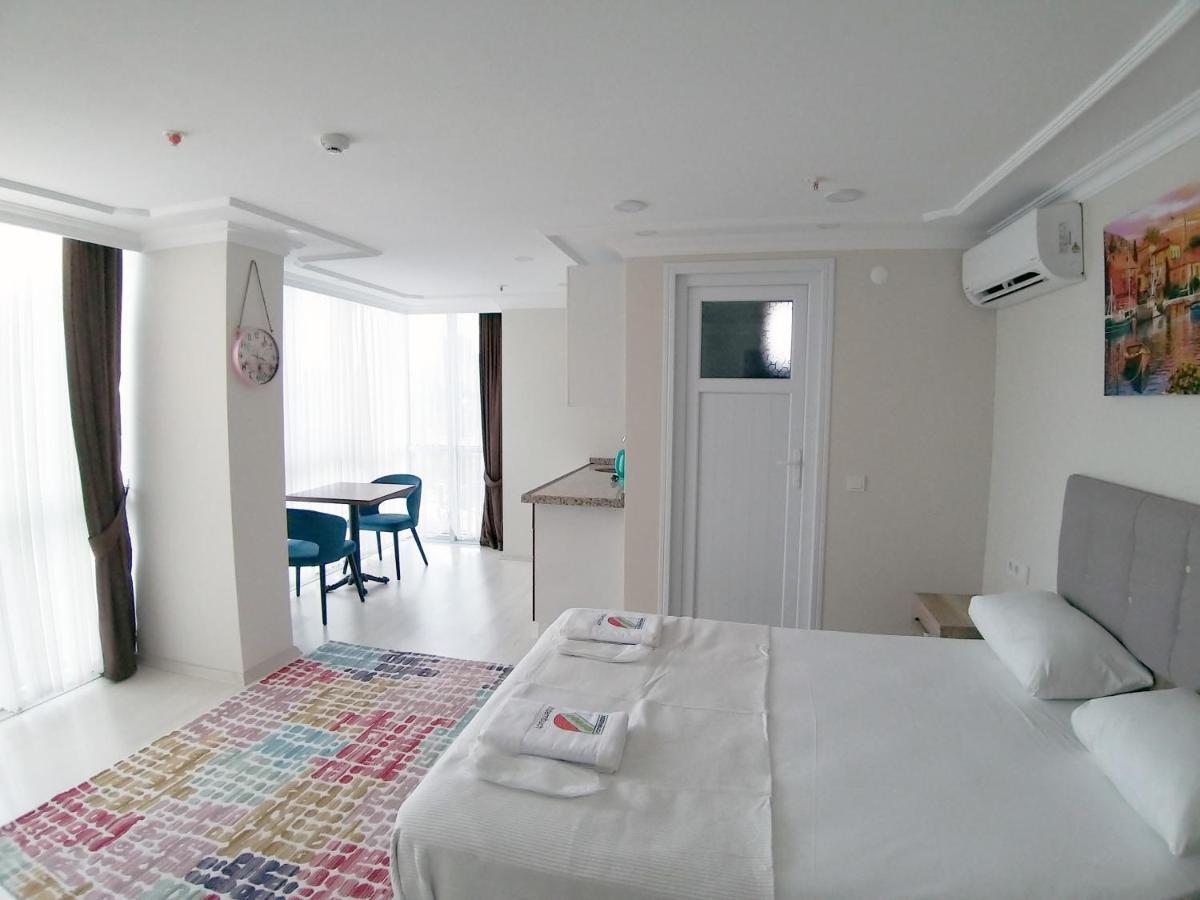 Golden Fish Hotel บาทูมิ ภายนอก รูปภาพ